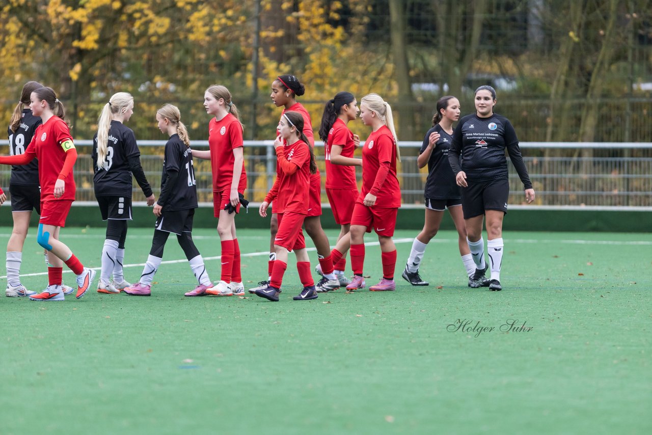 Bild 450 - wCJ VfL Pinneberg - Eimsbuettler TV : Ergebnis: 0:3